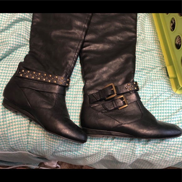 Steve Madden knee high leather boots - Picture 2 of 4